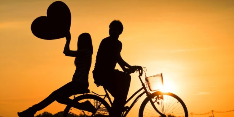 Những câu nói Tiếng Anh hay về tình yêu khiến trái tim rung động 3 Những câu nói Tiếng Anh hay về tình yêu khiến trái tim rung động