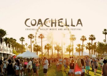 Cách Viết Bài Văn Tiếng Anh Về Lễ Hội : 5+ Mẫu Bài Viết Chi Tiết và Sâu Sắc