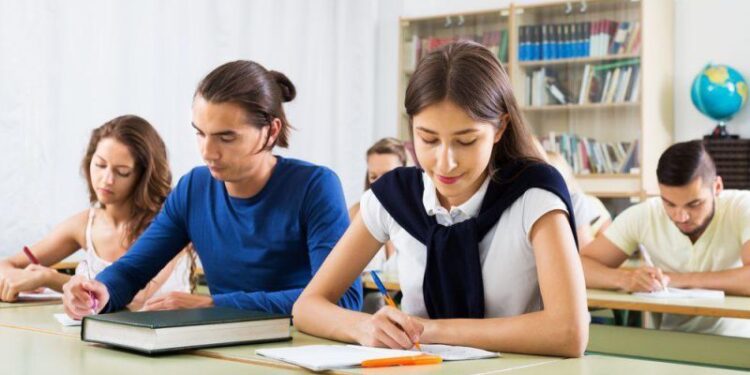 Khám Phá 5 Trung Tâm Tiếng Anh Quy Nhơn Chất Lượng Nhất hiện nay