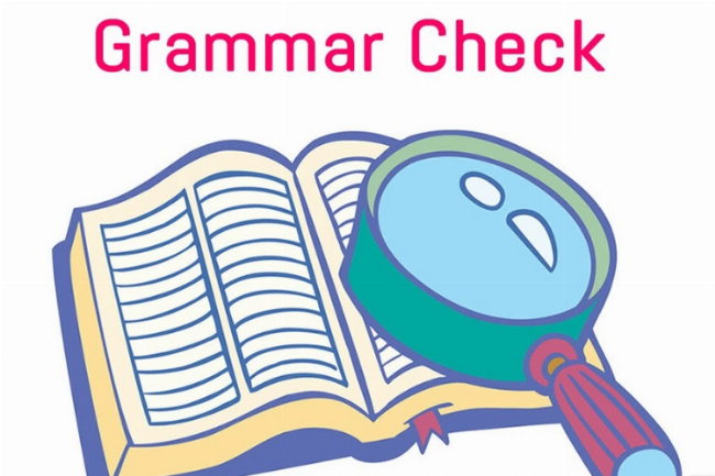 Minh họa một đoạn văn tiếng Anh bị gạch sửa lỗi về ngữ pháp và từ vựng, thể hiện sự hiệu đính