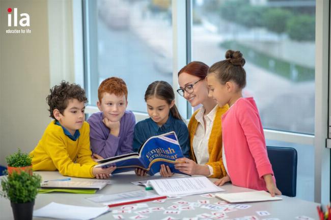 Bí quyết và mẹo để ghi nhớ cấu trúc ngữ pháp tiếng Anh nhanh chóng và hiệu quả