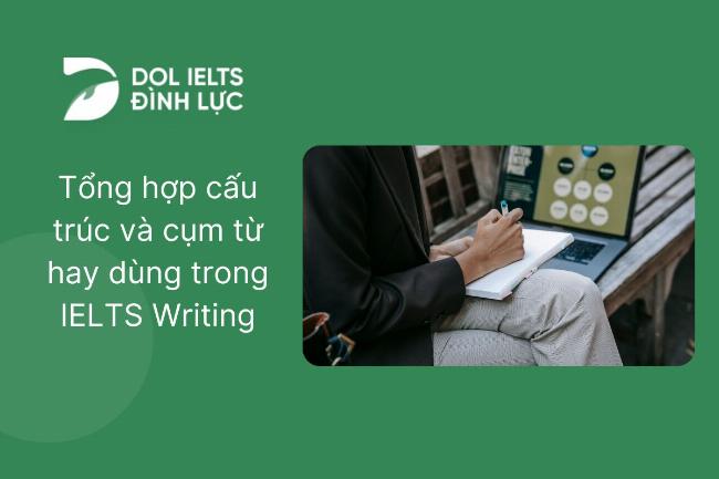 Một sinh viên đang viết luận văn với cụm từ With Respect To