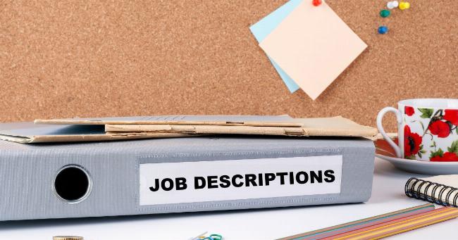 Chức Vụ Tiếng Anh Là Gì? Phân Biệt Job Title, Position và Tổng Hợp Chức Danh Công Ty Chuẩn 20 So sánh job title và job position giúp hiểu rõ khái niệm chức vụ tiếng Anh là gì