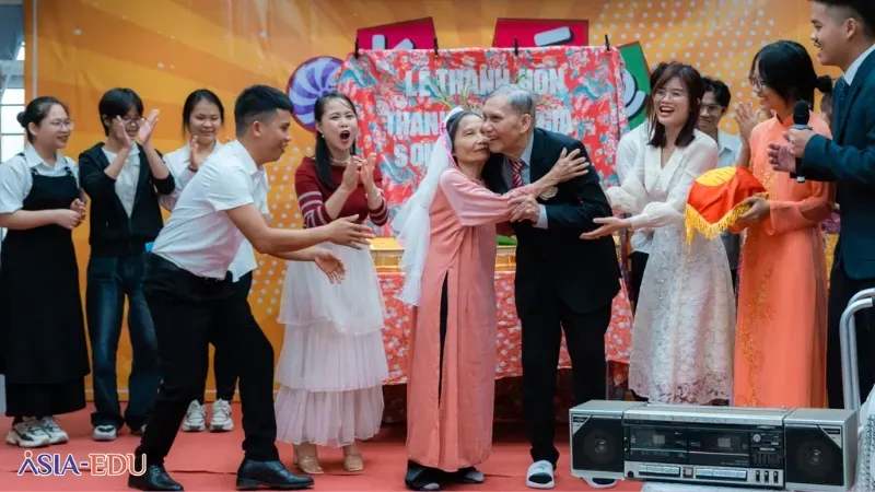 Lời chúc ý nghĩa dành cho tình yêu và hôn nhân viên mãn