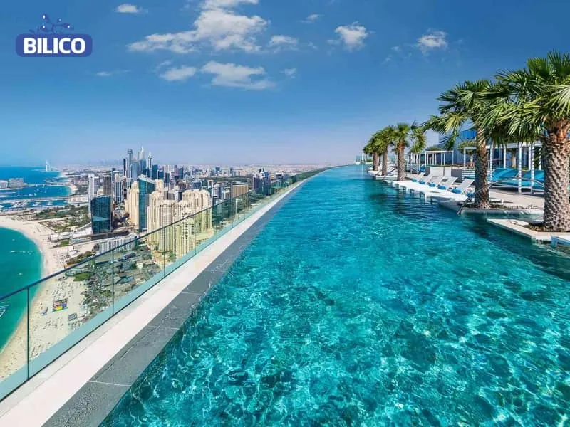 Thiết kế hồ bơi vô cực độc đáo tạo điểm nhấn cho khu nghỉ dưỡng