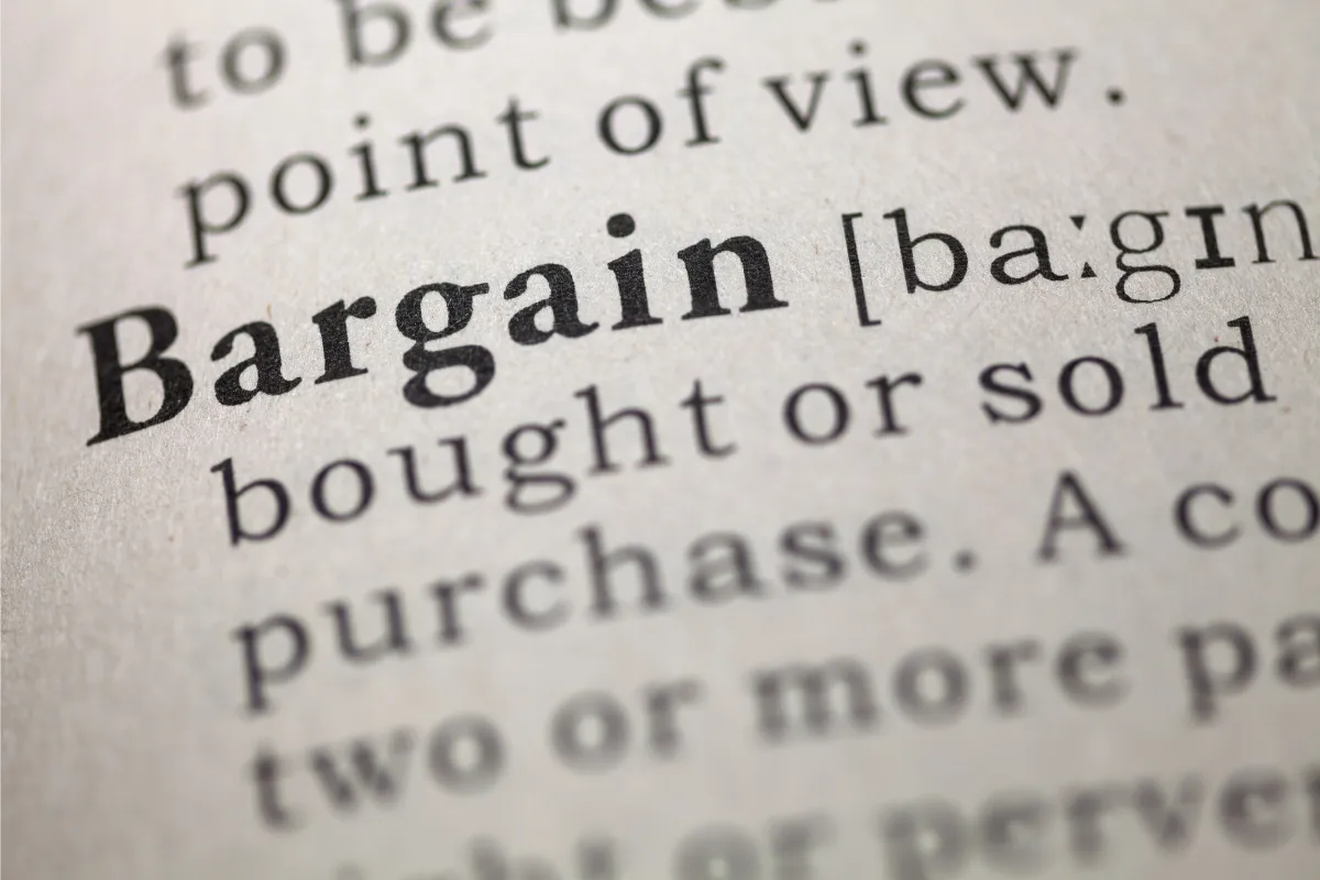 Tổng hợp mẫu câu mặc cả trong tiếng Anh chuẩn như người bản xứ