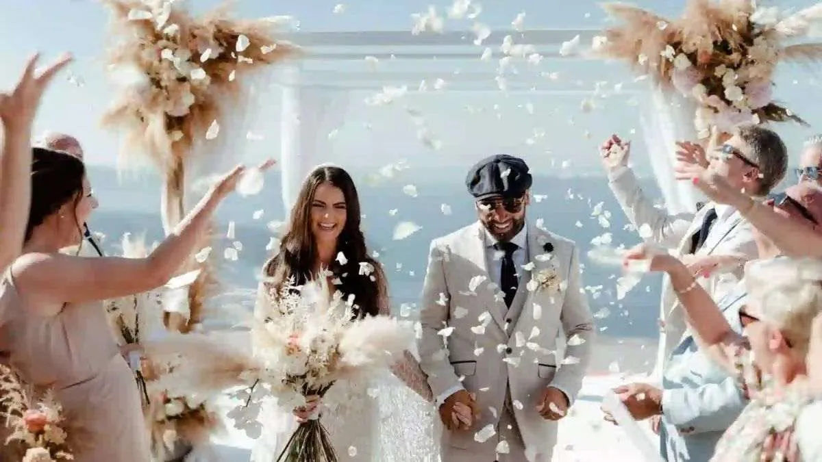 STT ngắn gọn và ý nghĩa cho ngày kỷ niệm