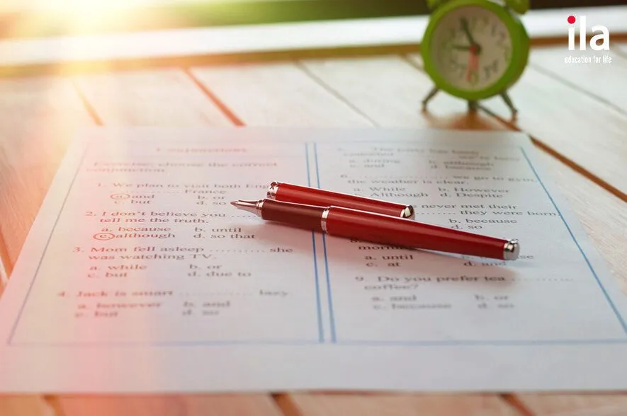 Hình ảnh minh họa cho phần bài tập thực hành tiếng Anh