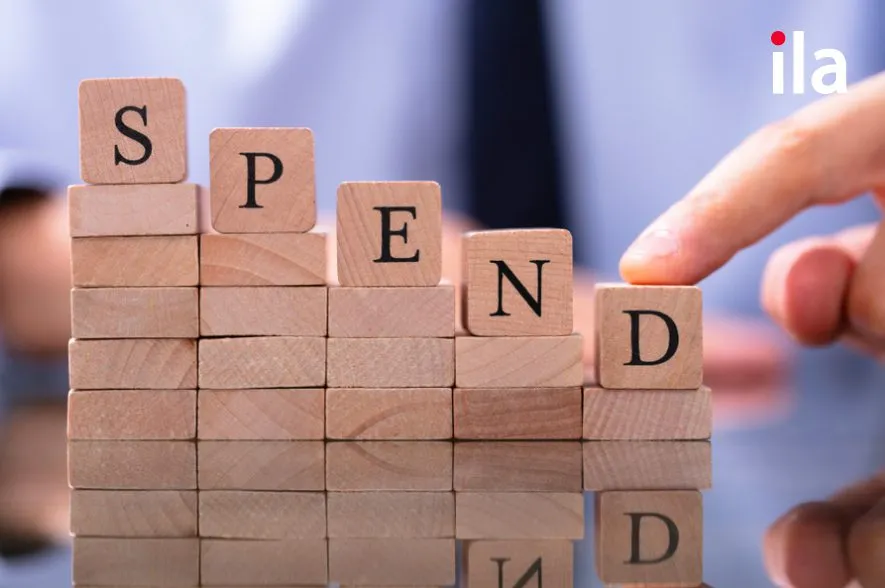 Cấu trúc spend + gì?