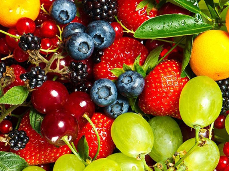 Hình ảnh minh họa các loại trái cây và rau củ bằng tiếng Anh.