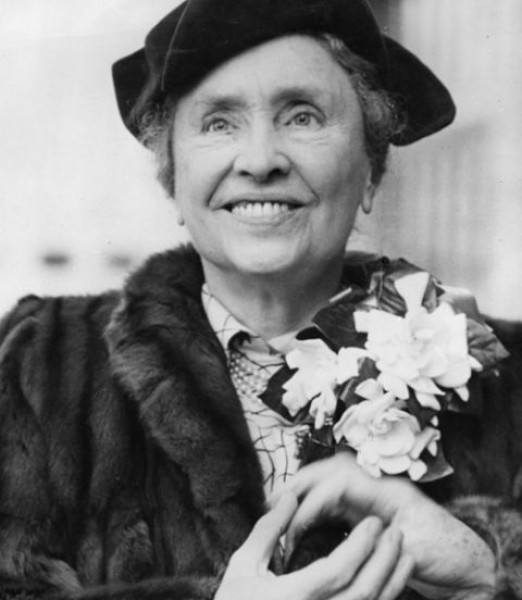 Văn sĩ Helen Keller và hành trình ra khỏi bóng tối