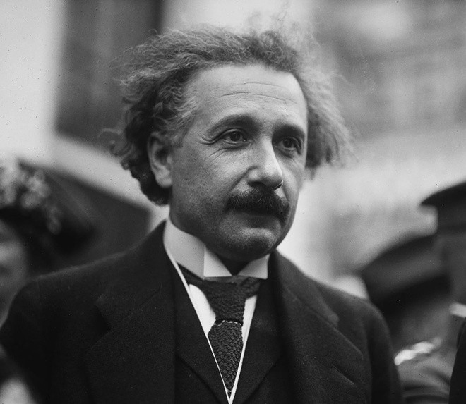 Nhật thực minh chứng cho thiên tài của Albert Einstein - Công nghệ